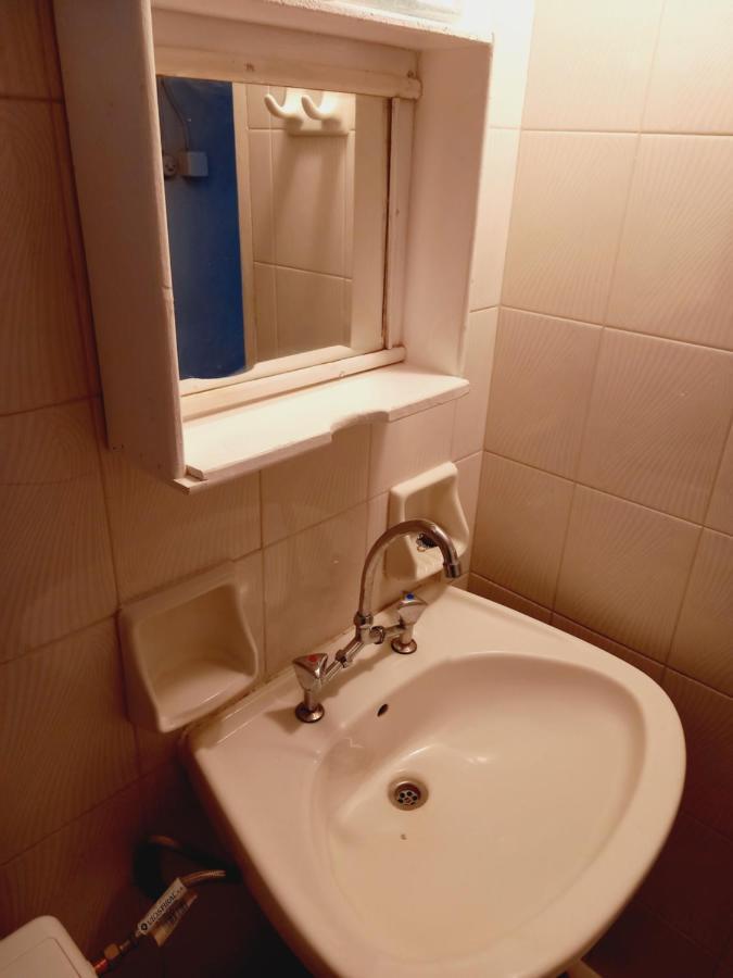 Στην Αυλή Της Ράχης Apartment Каламата Екстериор снимка