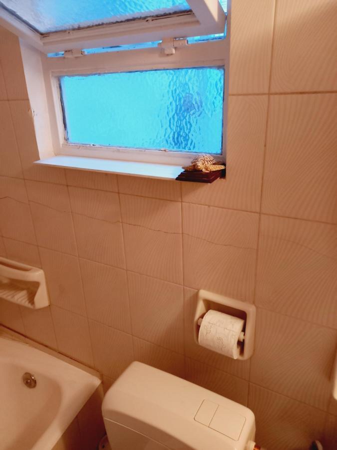 Στην Αυλή Της Ράχης Apartment Каламата Екстериор снимка